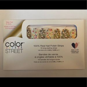 Color Street Daisy Me Rolling, TWO AVAILABLE